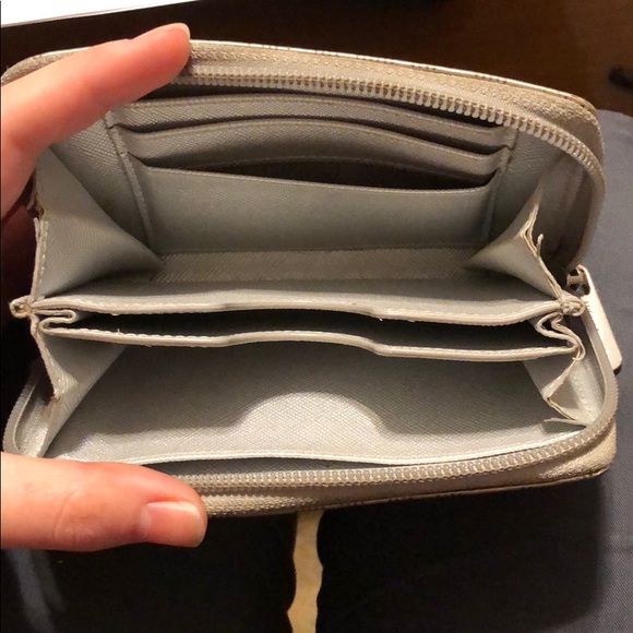 Michael Kors Wallet - Picture 2 of 2